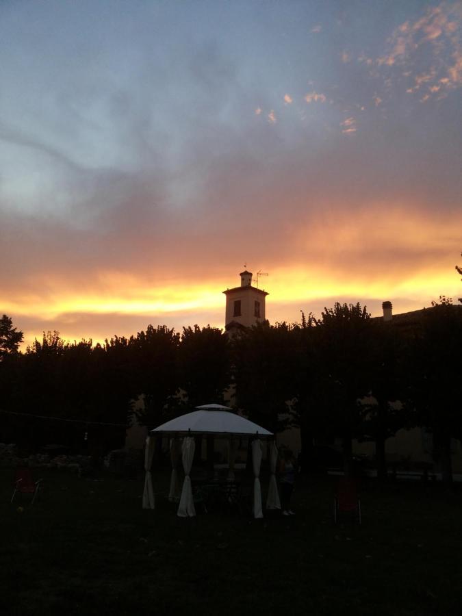 La Torre Di Longara Bed & Breakfast กัลเดรารา ดิ เรโน ภายนอก รูปภาพ