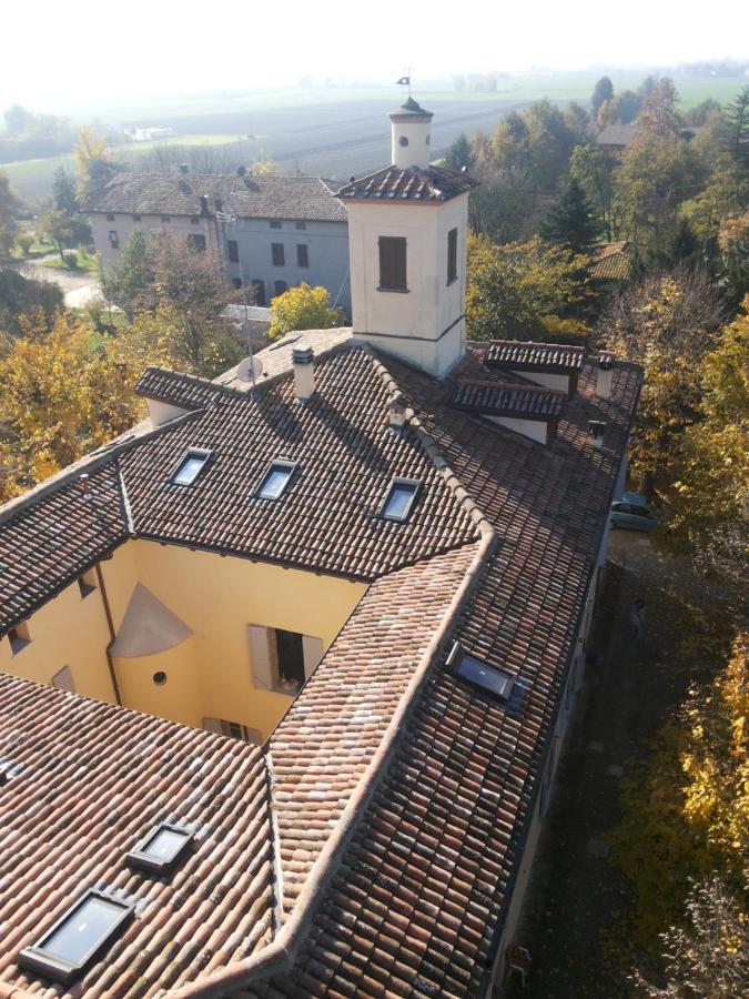 La Torre Di Longara Bed & Breakfast กัลเดรารา ดิ เรโน ภายนอก รูปภาพ