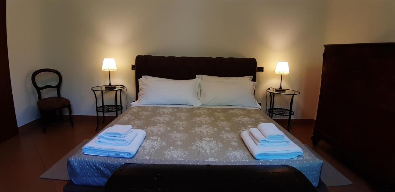 La Torre Di Longara Bed & Breakfast กัลเดรารา ดิ เรโน ภายนอก รูปภาพ