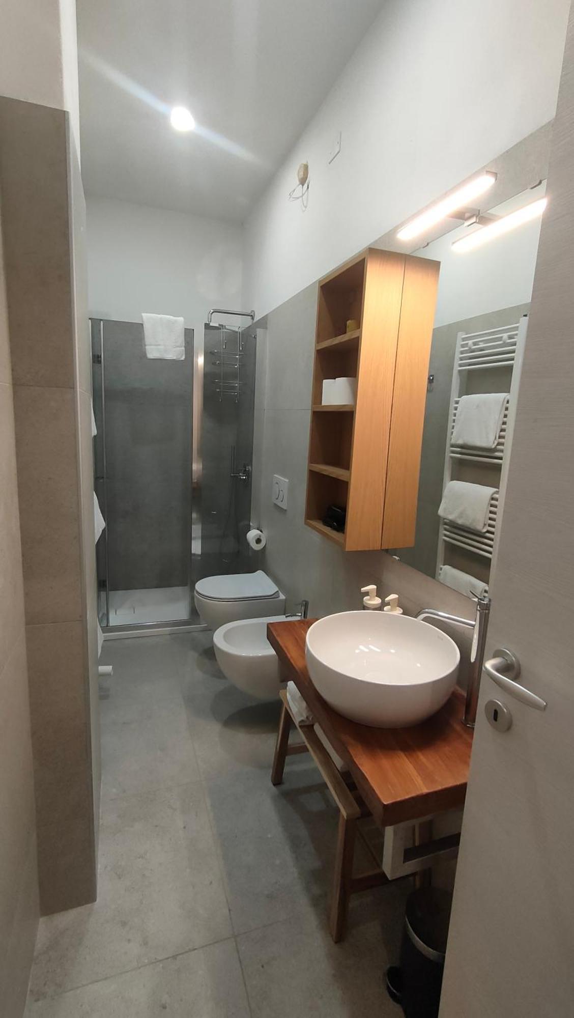 La Torre Di Longara Bed & Breakfast กัลเดรารา ดิ เรโน ภายนอก รูปภาพ