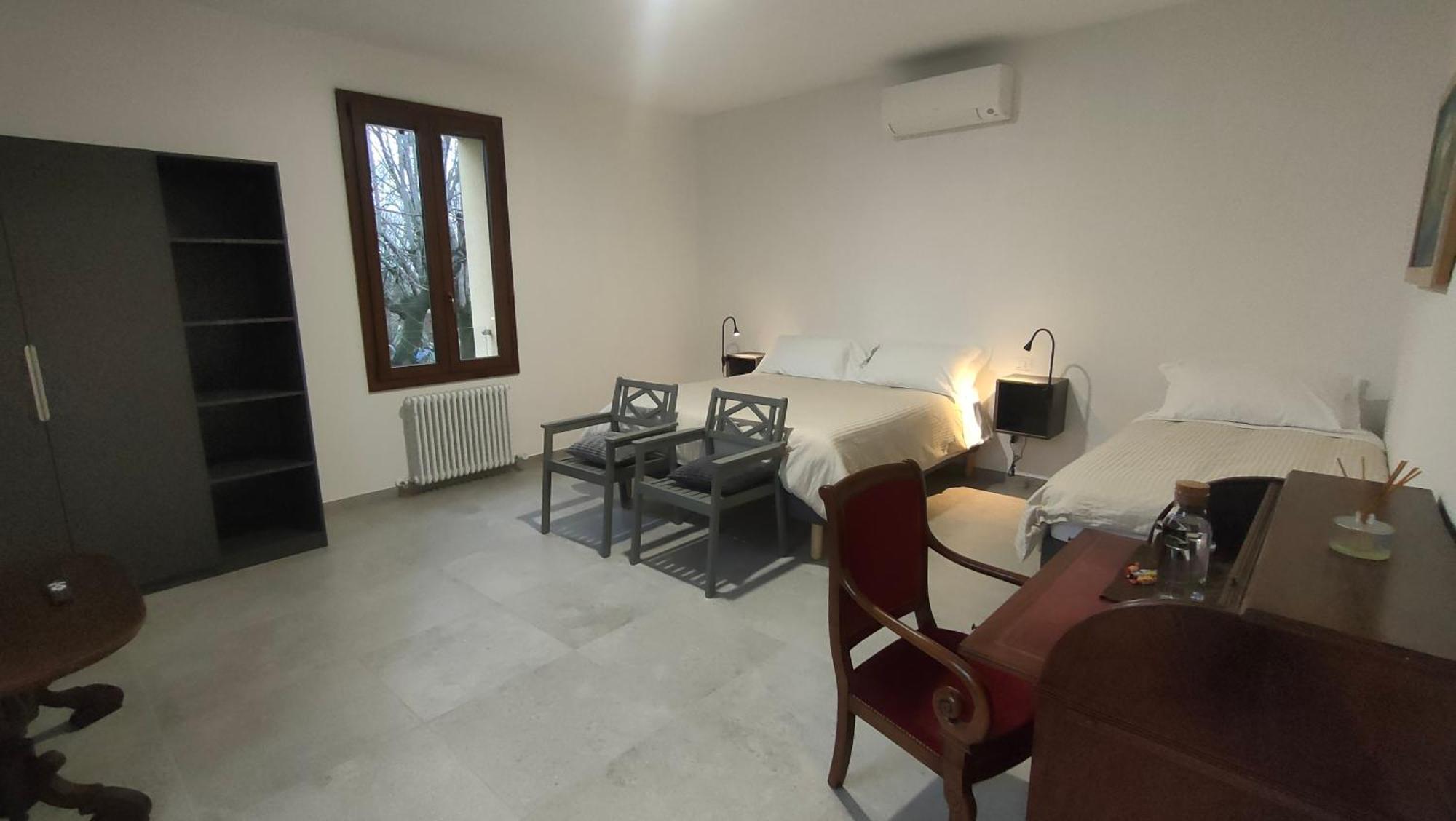 La Torre Di Longara Bed & Breakfast กัลเดรารา ดิ เรโน ภายนอก รูปภาพ